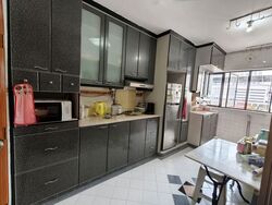 Blk 221 Bukit Batok East Avenue 3 (Bukit Batok), HDB Executive #573932761